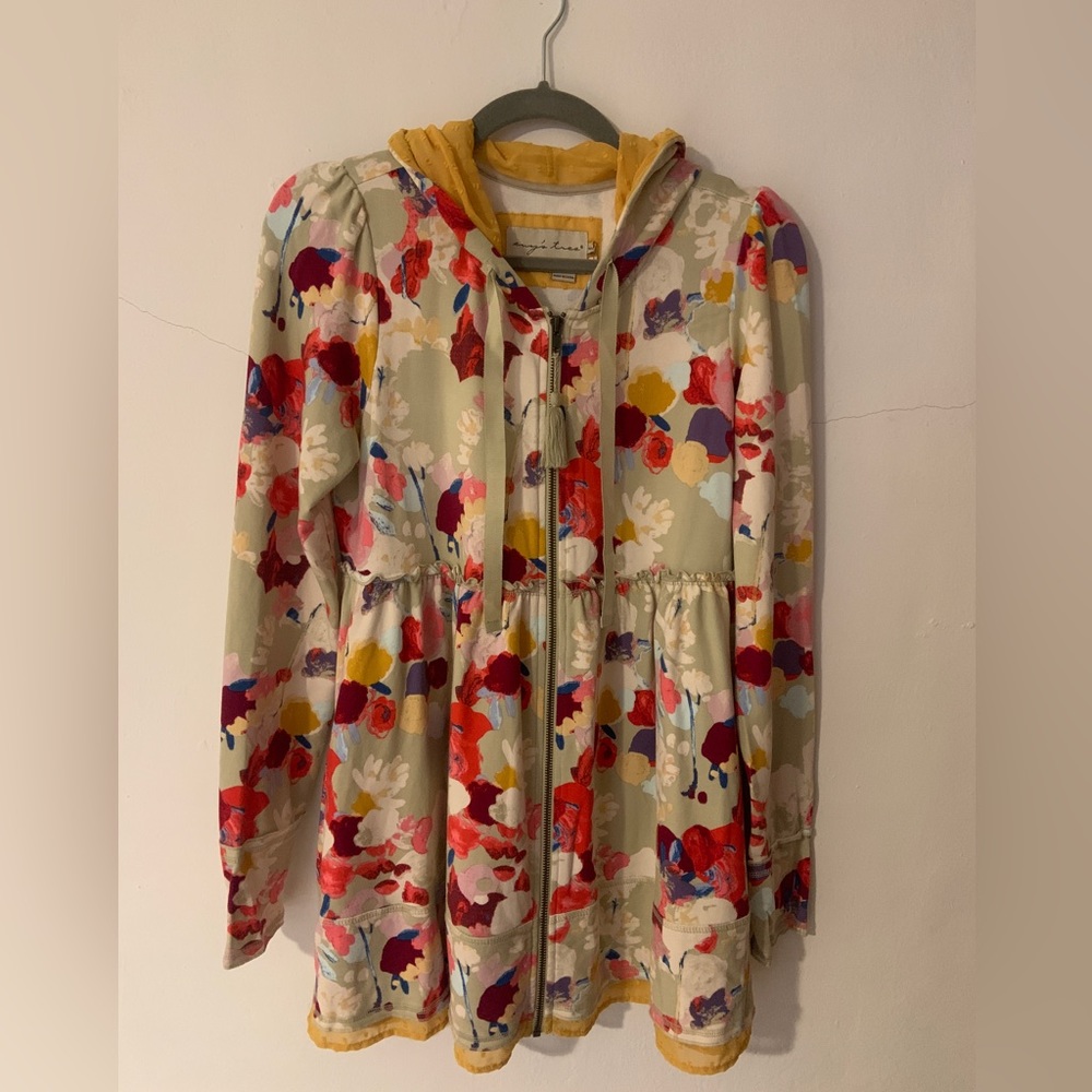 Evy’s Tree Sophie hoodie in watercolor floral print size S